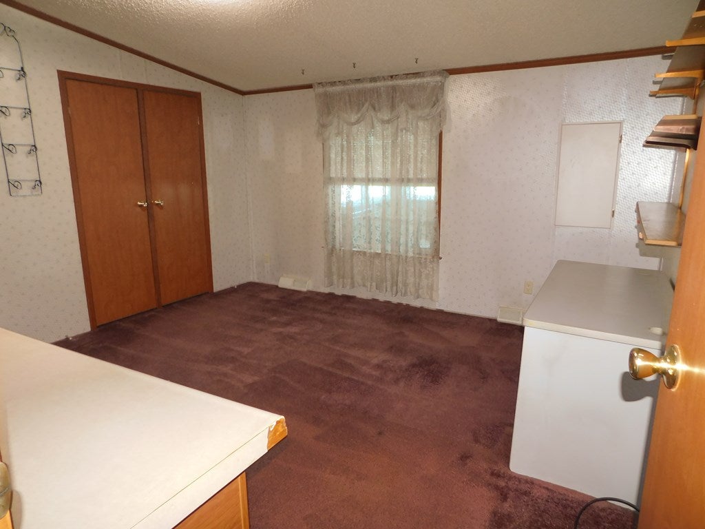 305 Jones Road Waverly, NY 14892 - Photo 7 of 8 Gallery Image 7