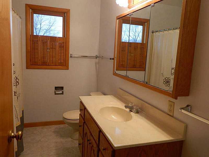 1403 Ronald Road Springfield, OH 45503 - Photo 21 of 25