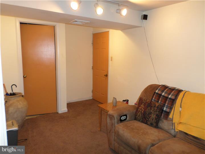 108 Kent Avenue Evesham, NJ 08053 - Photo 11 of 21 Family Room