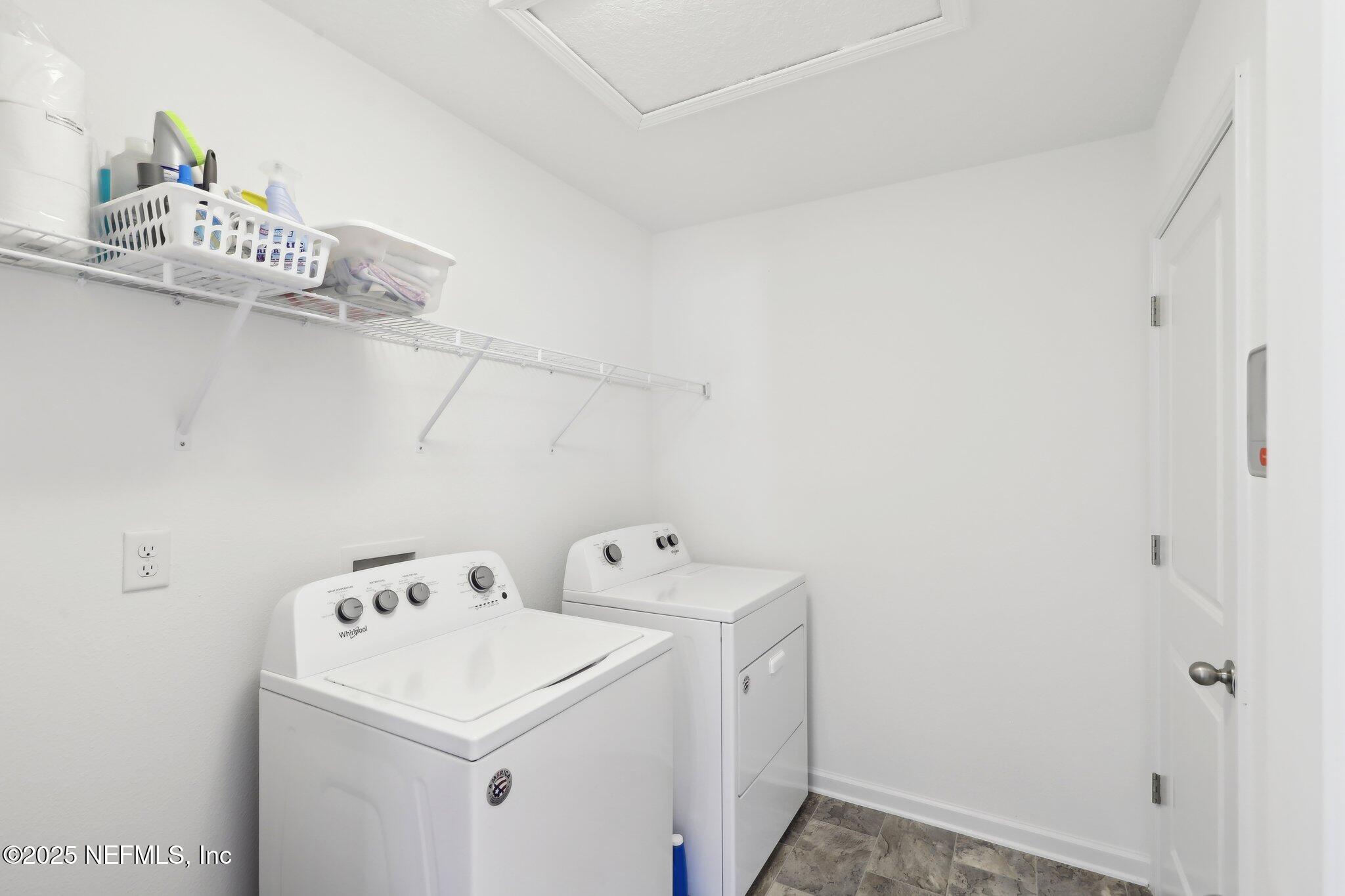 11461 Nathaniel Gorham Way Jacksonville, FL 32221 - Photo 21 of 42 a utility room with dryer and washer