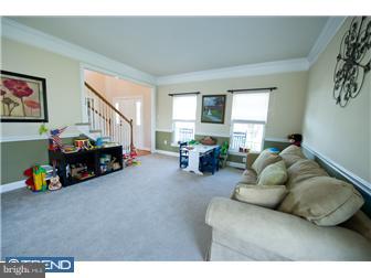 5603 Timberly Lane Pipersville, PA 18947 - Photo 8 of 23 Living Room