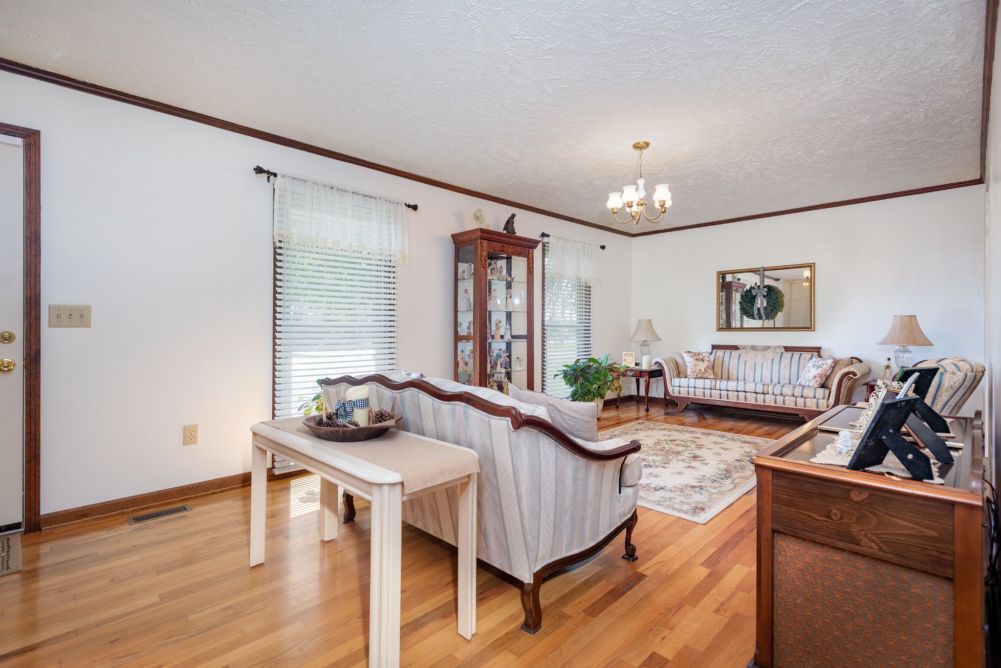 5317 Florence Road Murfreesboro, TN 37129 - Photo 3 of 29 Gallery Image 3