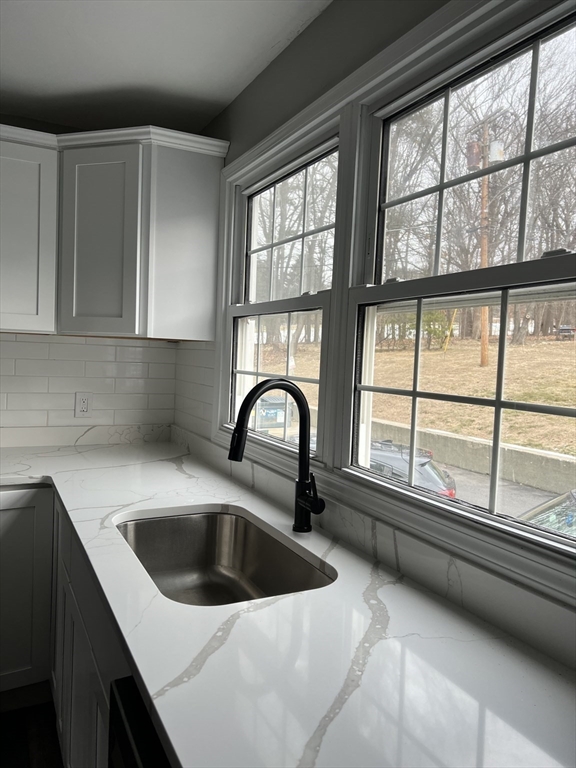 158 Boston Post Road East, Unit 7 Marlborough, MA 01752 - Photo 5 of 23 Gallery Image 5