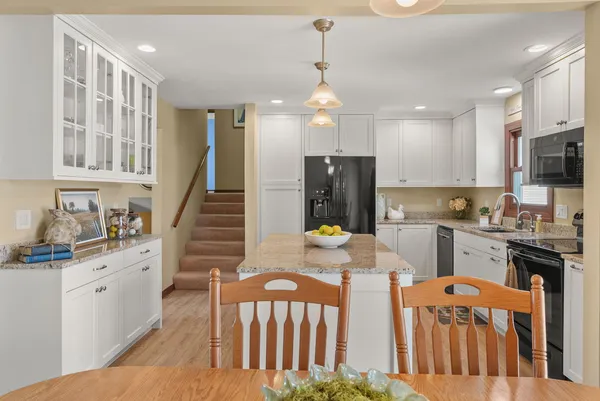 $344,900 | 205 Blackhawk Drive, Eldridge, IA 52748