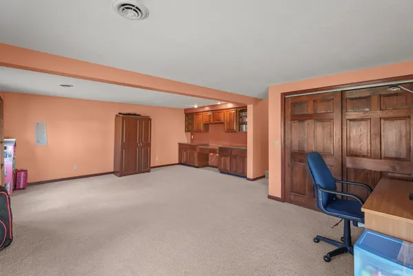 $344,900 | 205 Blackhawk Drive, Eldridge, IA 52748