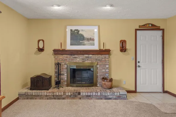 $344,900 | 205 Blackhawk Drive, Eldridge, IA 52748