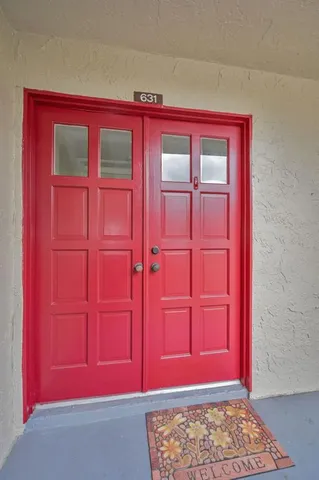 $225,000 | 631 Windrush Bay Drive, Unit 143, Tarpon Springs, FL 34689