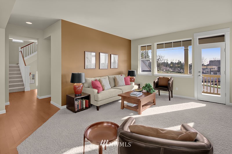 5625 Northeast 9th Street Renton, WA 98059 - Photo 6 of 17 Gallery Image 6