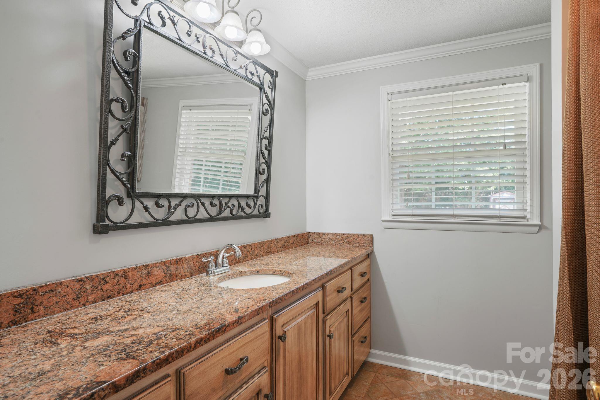 3328 Sulphur Springs Road Northeast Hickory, NC 28601 - Photo 17 of 44