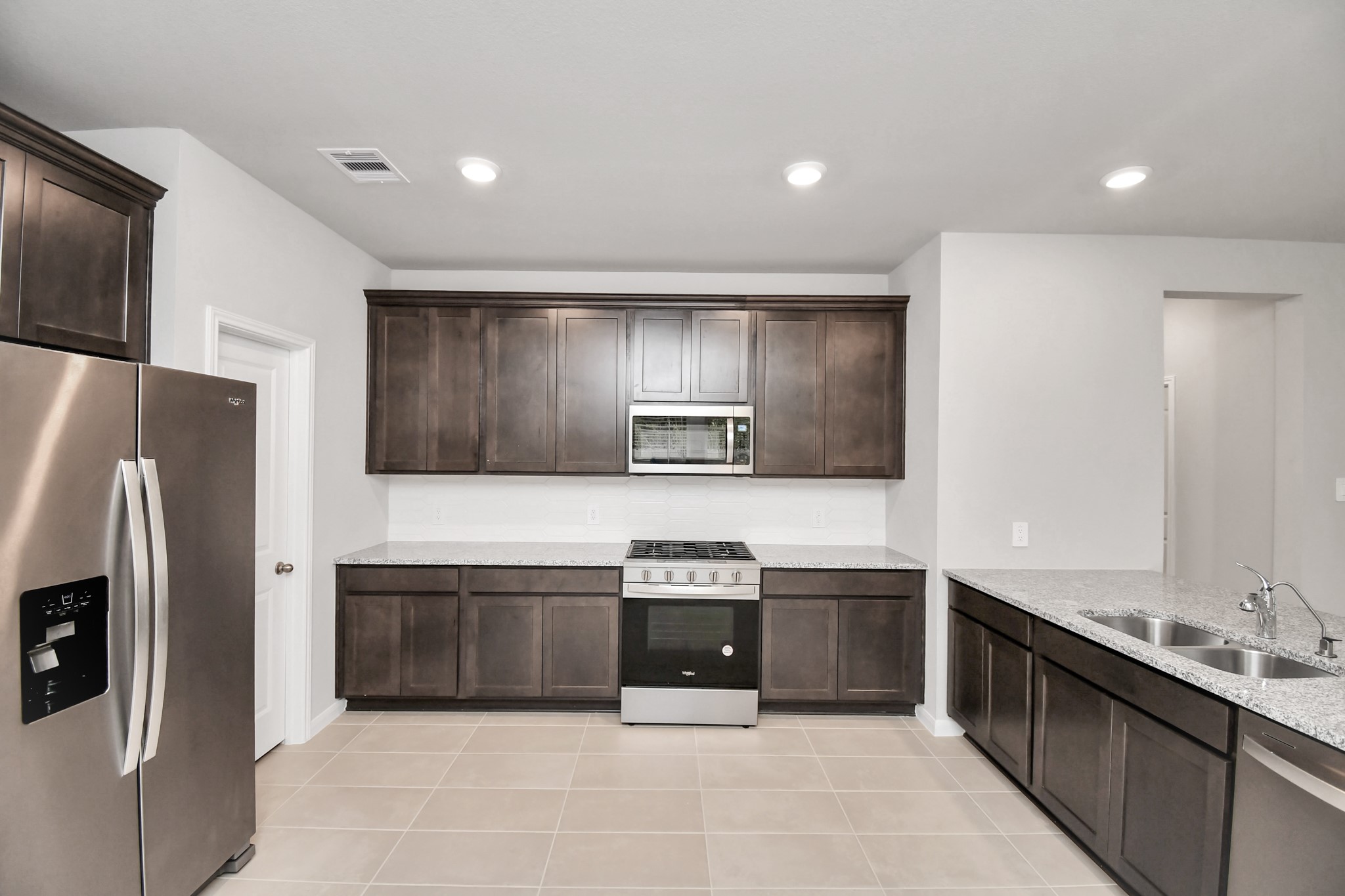 19567 Montgomery Rdg Way Montgomery, TX 77316 - Photo 14 of 41