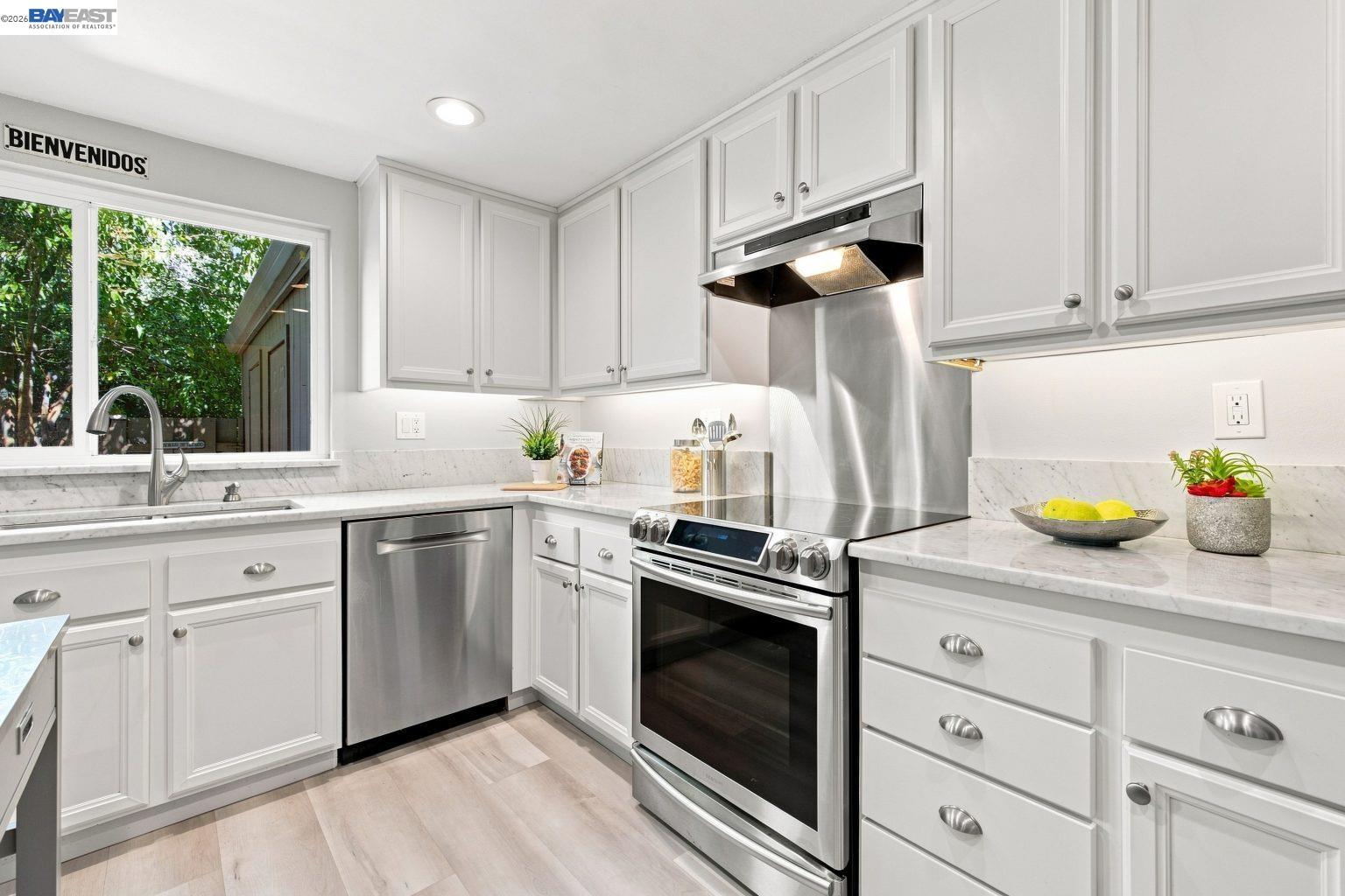 1305 Waterfall Way Concord, CA 94521 - Photo 13 of 53 Gallery Image 13