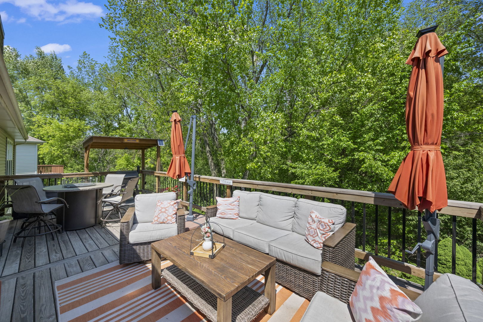 861 Prairie Ridge Drive Woodstock, IL 60098 - Photo 12 of 40