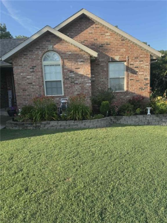 241 Northwest 66th Road Clinton, MO 64735 - Photo 2 of 29