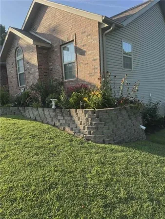 $475,000 | 241 Northwest 66th Road, Clinton, MO 64735