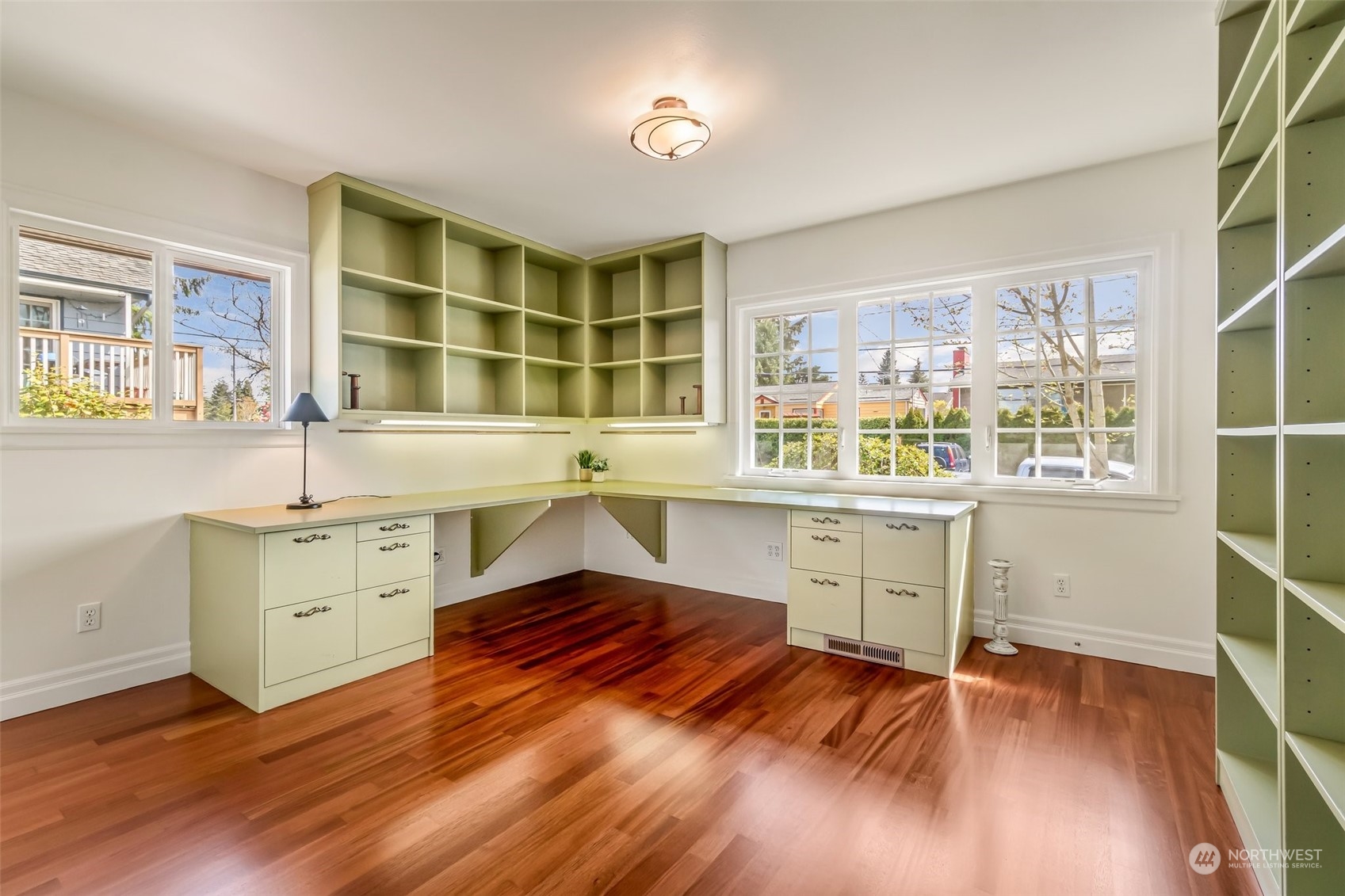 3912 Southwest 100th Street Seattle, WA 98136 - Photo 15 of 33 Gallery Image 15