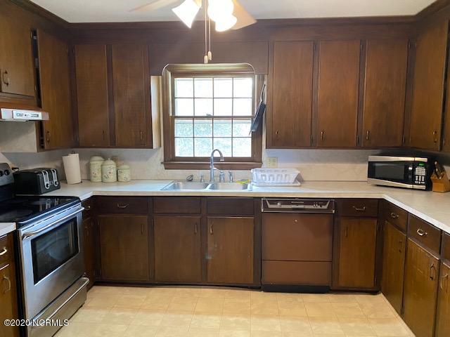 203 Alderson Road Washington, NC 27889 - Photo 17 of 19 203 Alderson16