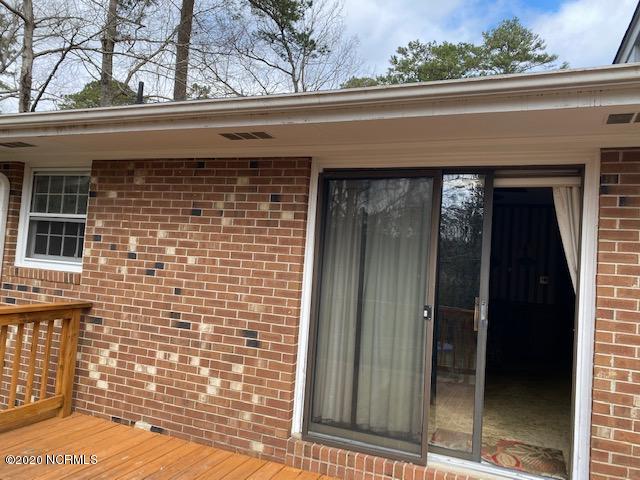 203 Alderson Road Washington, NC 27889 - Photo 6 of 19 203 Alderson5