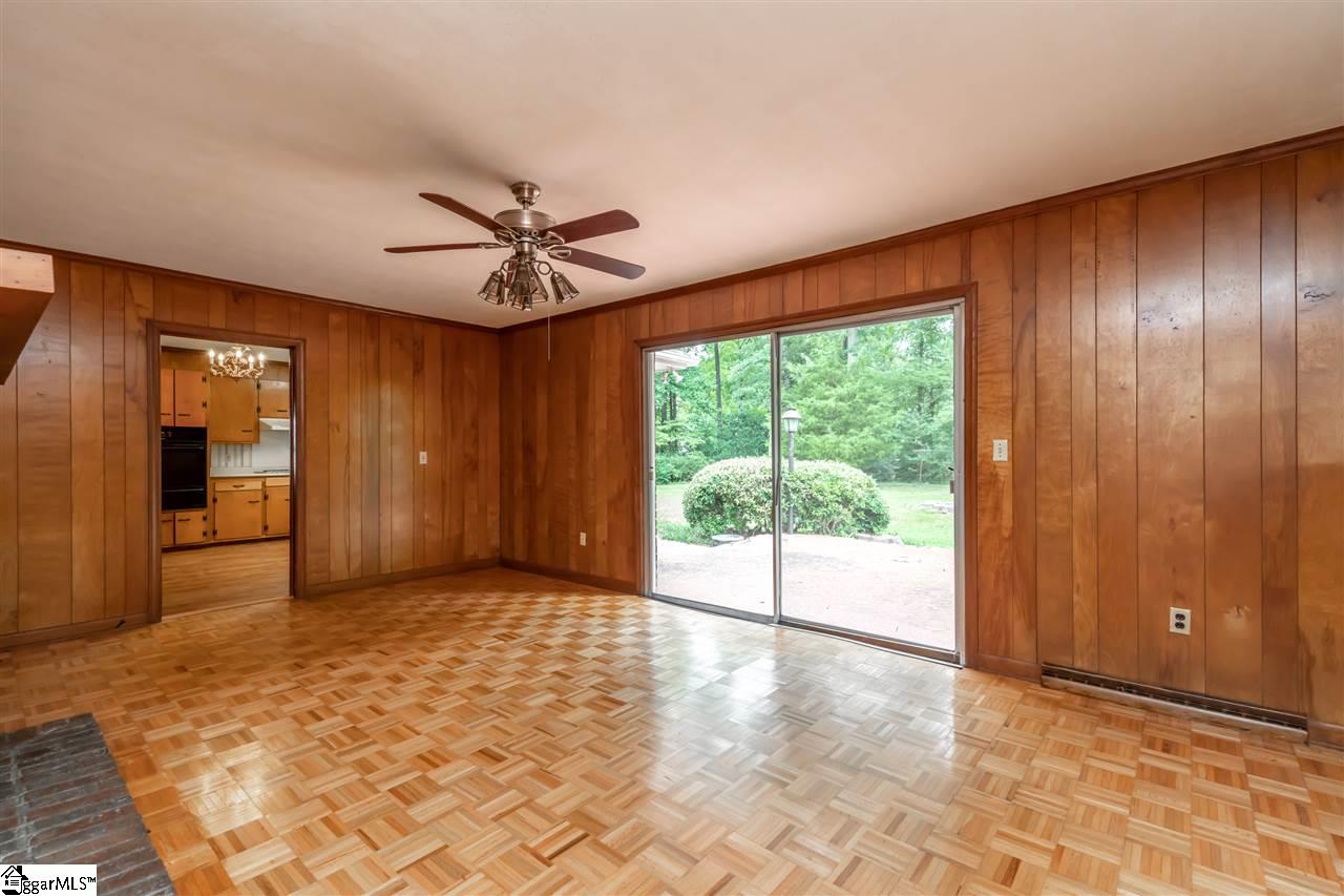 13 Botany Road Greenville, SC 29615 - Photo 12 of 22 Gallery Image 12