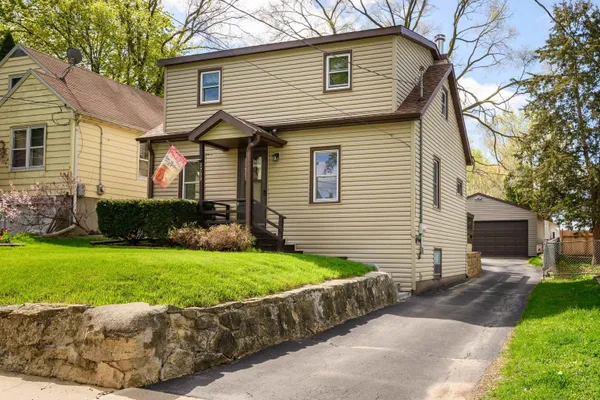$324,900 | 1733 Heath Avenue, Madison, WI 53704