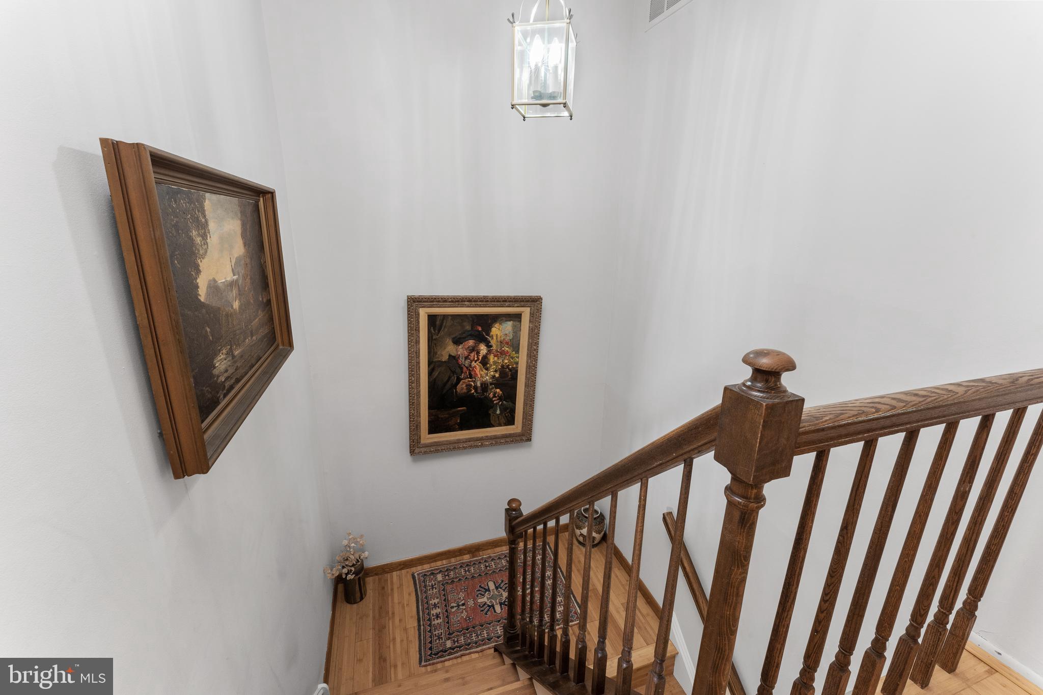 83 Farnwood Road Mount Laurel, NJ 08054 - Photo 21 of 25 Staircase