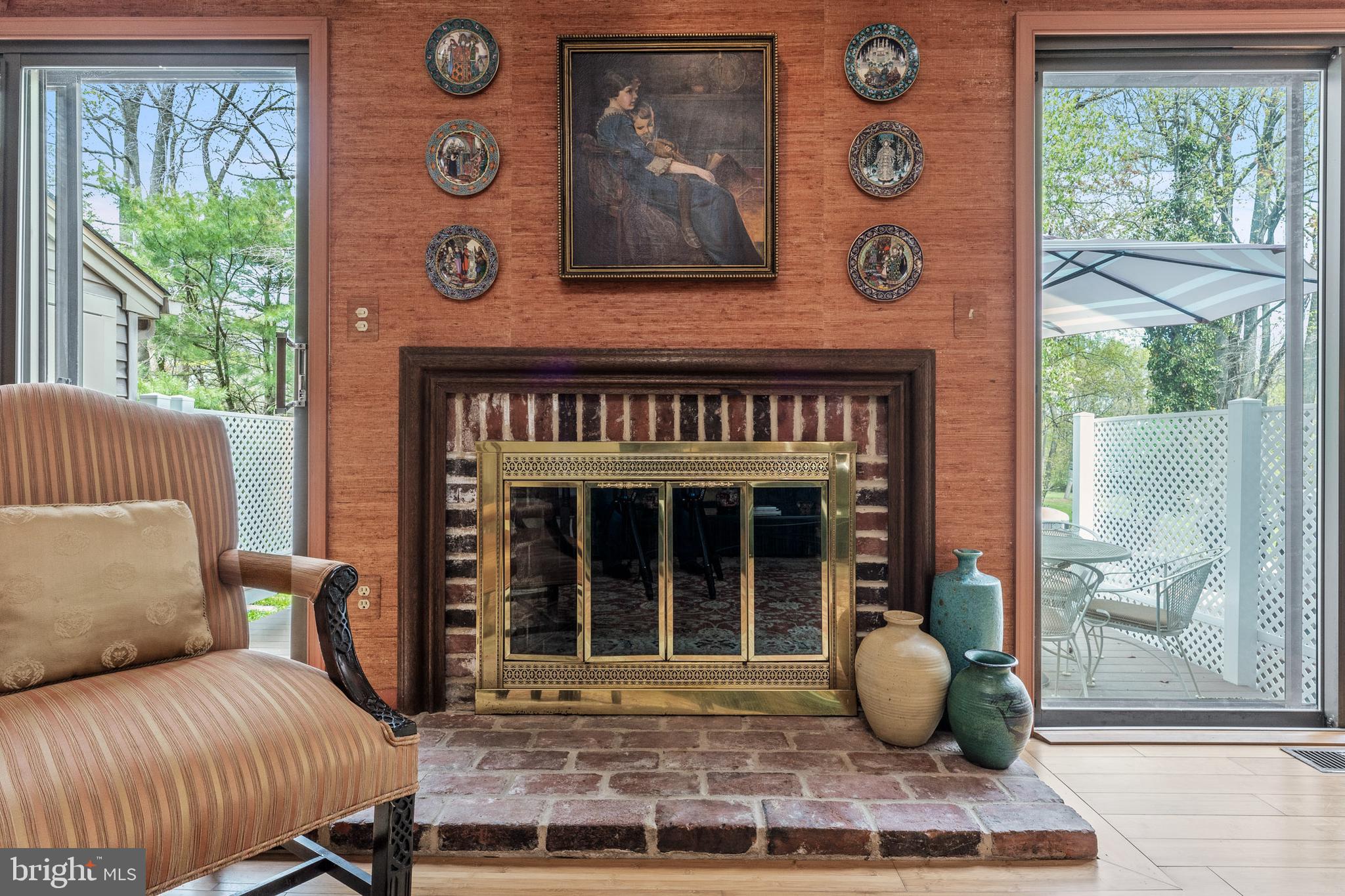 83 Farnwood Road Mount Laurel, NJ 08054 - Photo 10 of 25 Gas Fireplace