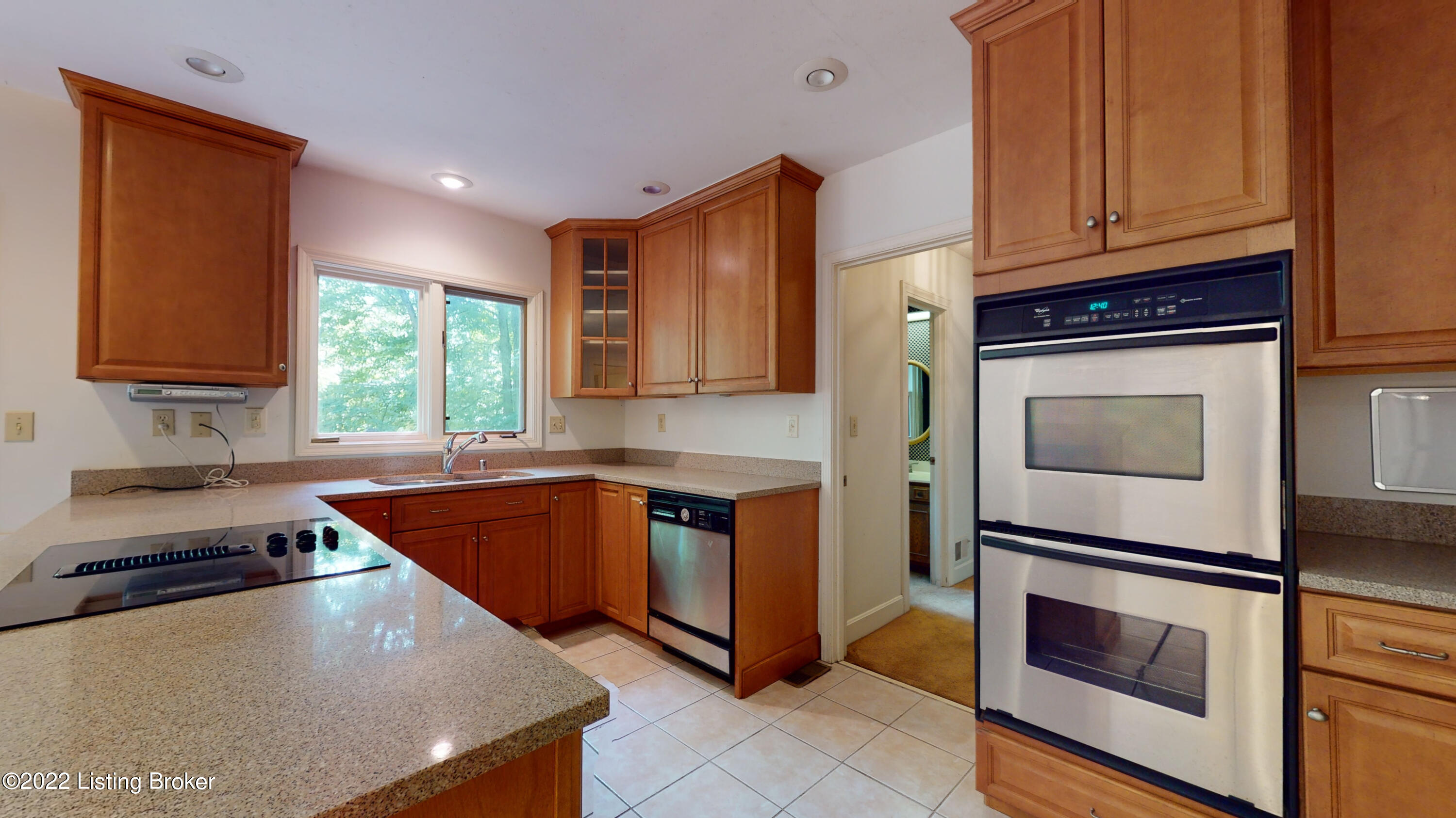 7301 Fox Harbor Road Prospect, KY 40059 - Photo 12 of 50 Fox-Harbor-Connie-08252022_111549