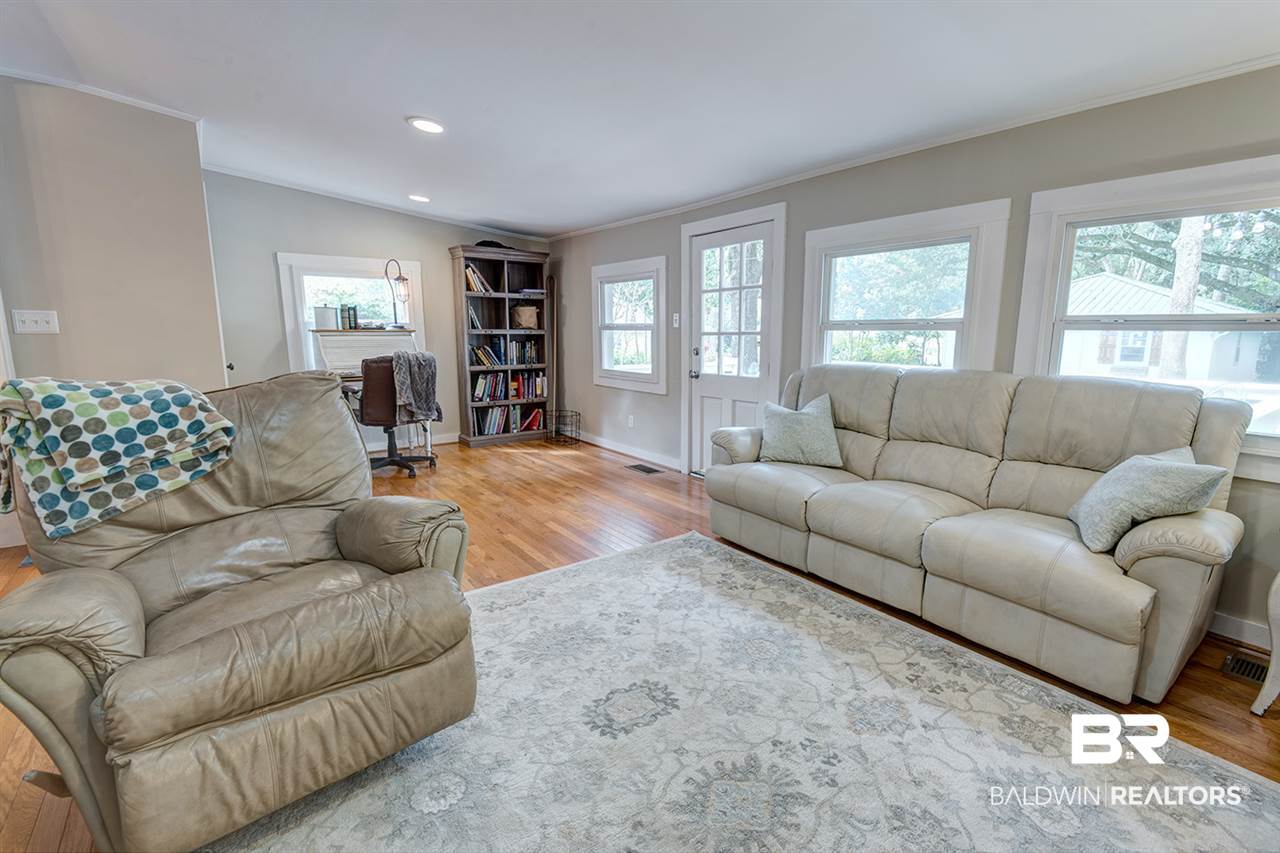 414 South Section Street Fairhope, AL 36532 - Photo 17 of 33