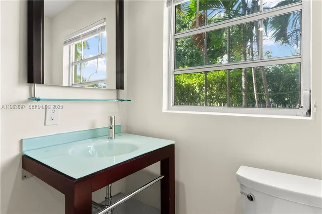 $3,350 | 1605 Euclid Avenue, Unit A1, Miami Beach, FL 33139