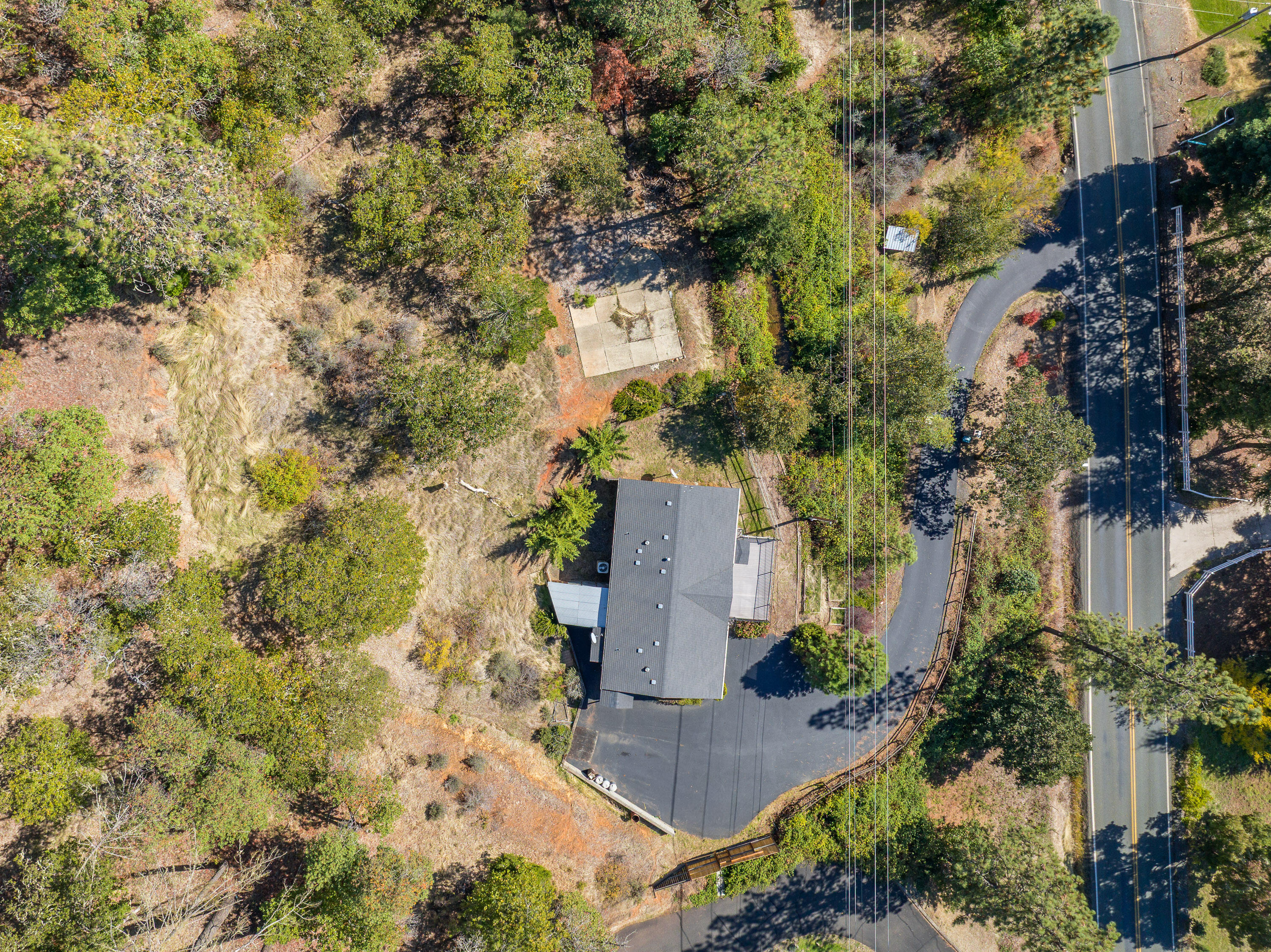 7820 North Applegate Road Grants Pass, OR 97527 - Photo 30 of 35 7820NApplegateRd-036