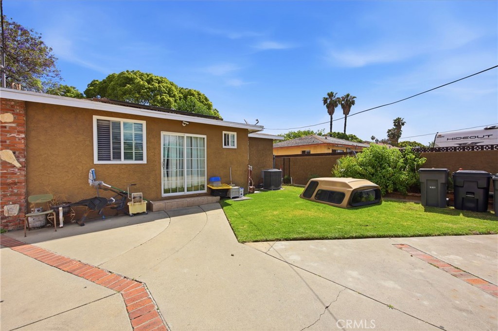 13054 Amar Road Baldwin Park, CA 91706 - Photo 27 of 52