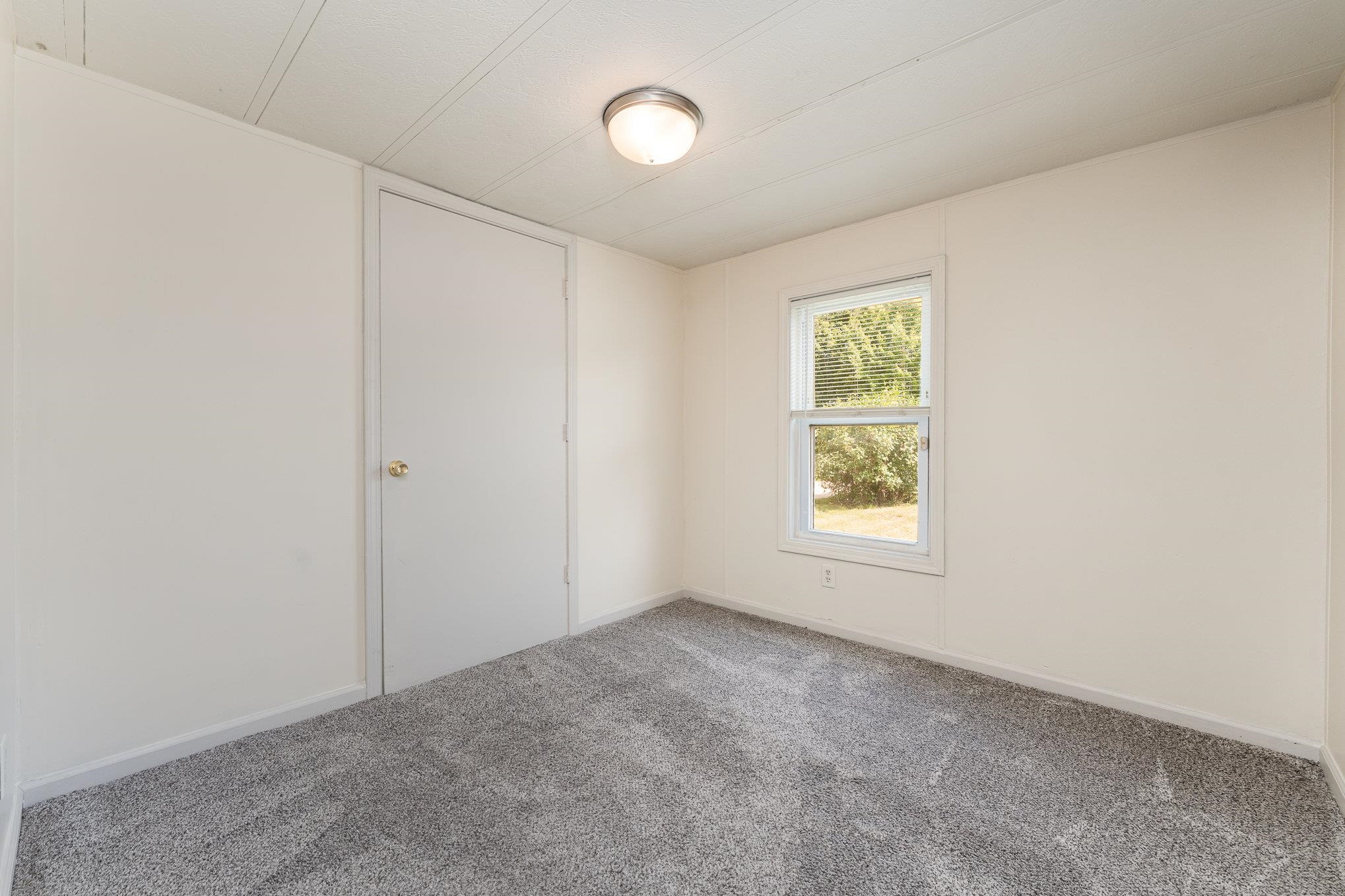 405 35th Street Bay City, MI 48708 - Photo 14 of 21 Gallery Image 14