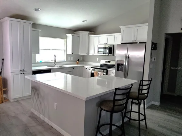 $260,000 | 12 Guava Terrace, Ocklawaha, FL 32179