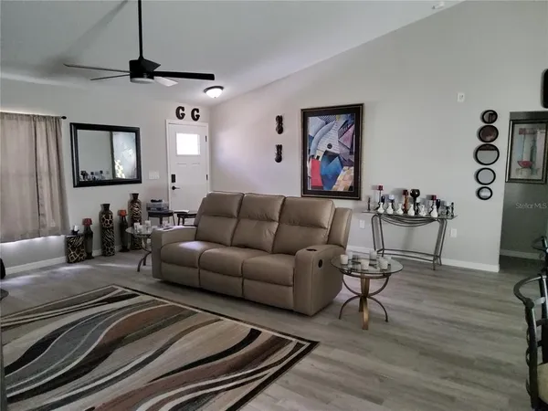 $260,000 | 12 Guava Terrace, Ocklawaha, FL 32179