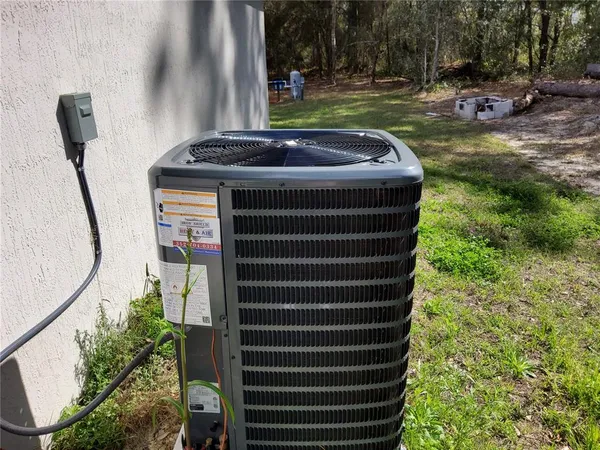 $260,000 | 12 Guava Terrace, Ocklawaha, FL 32179