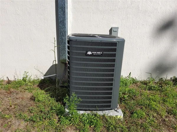 $260,000 | 12 Guava Terrace, Ocklawaha, FL 32179