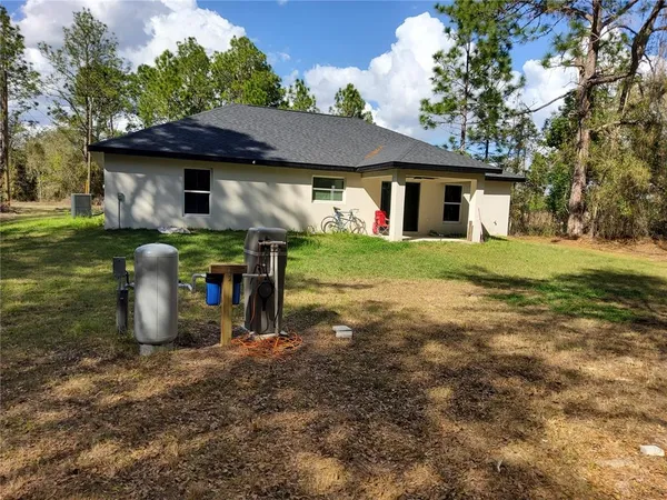 $260,000 | 12 Guava Terrace, Ocklawaha, FL 32179