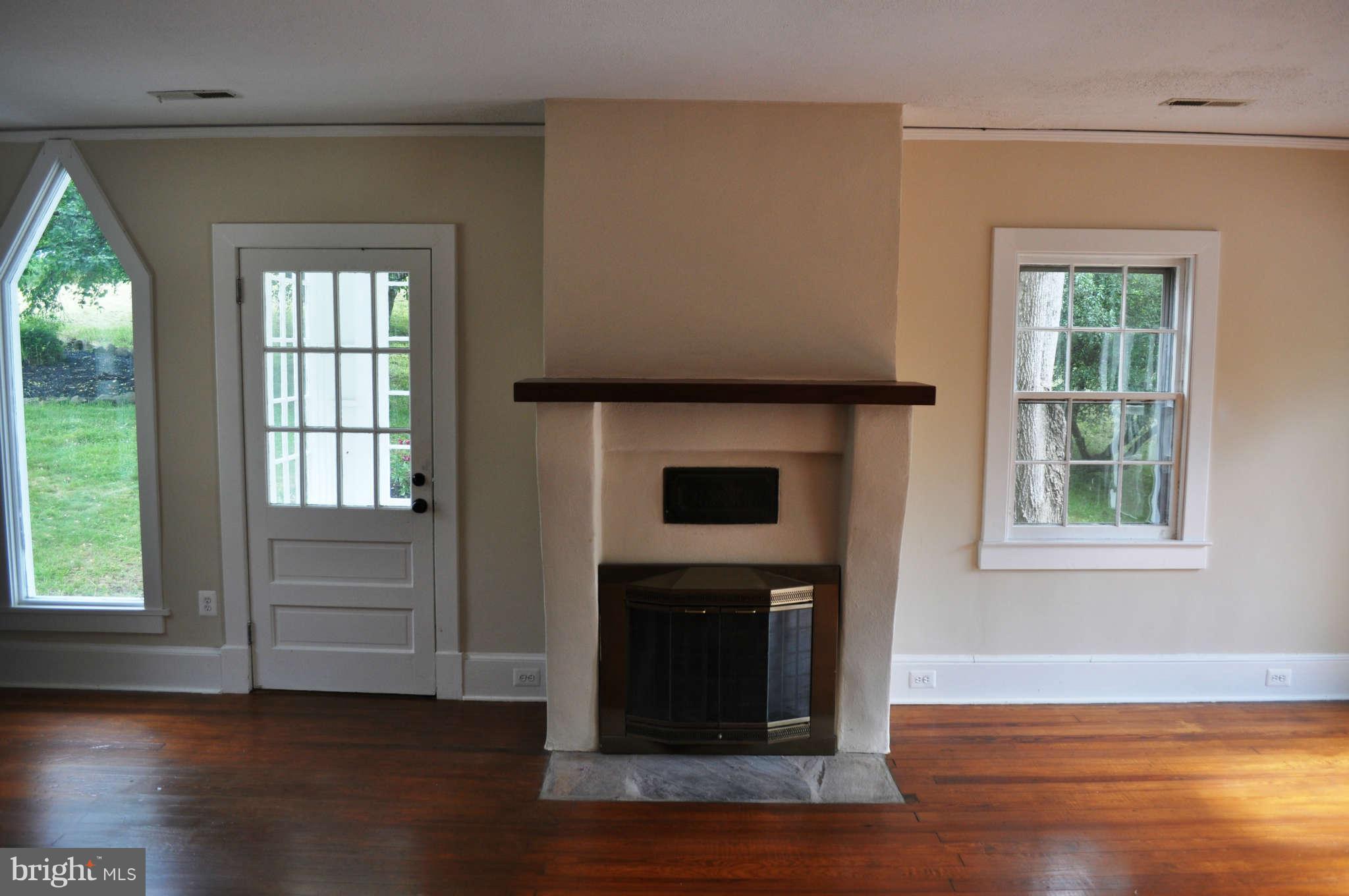22927 Foxcroft Road Middleburg, VA 20117 - Photo 16 of 30 Bedroom (Master)