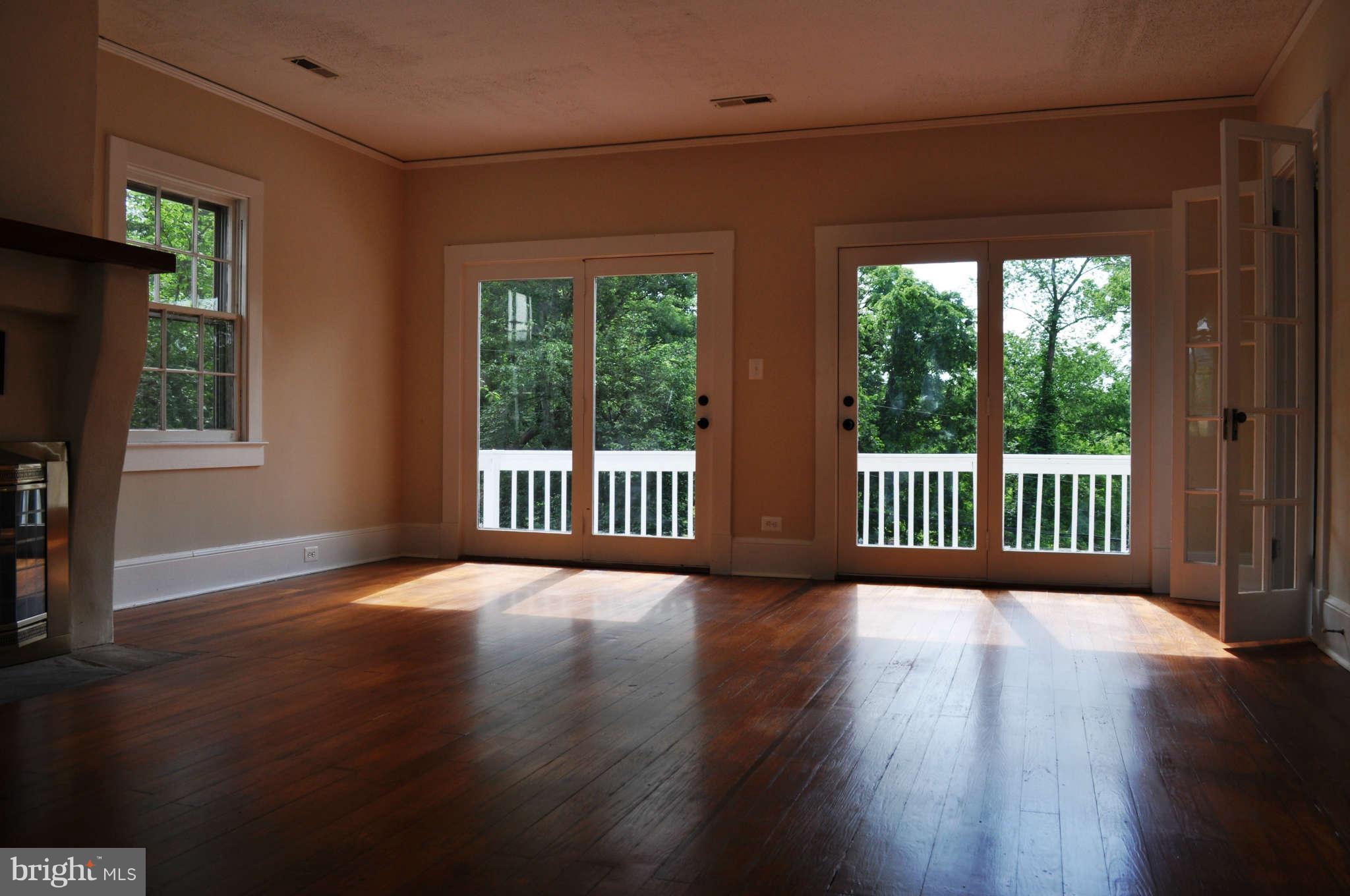 22927 Foxcroft Road Middleburg, VA 20117 - Photo 17 of 30 Bedroom (Master)