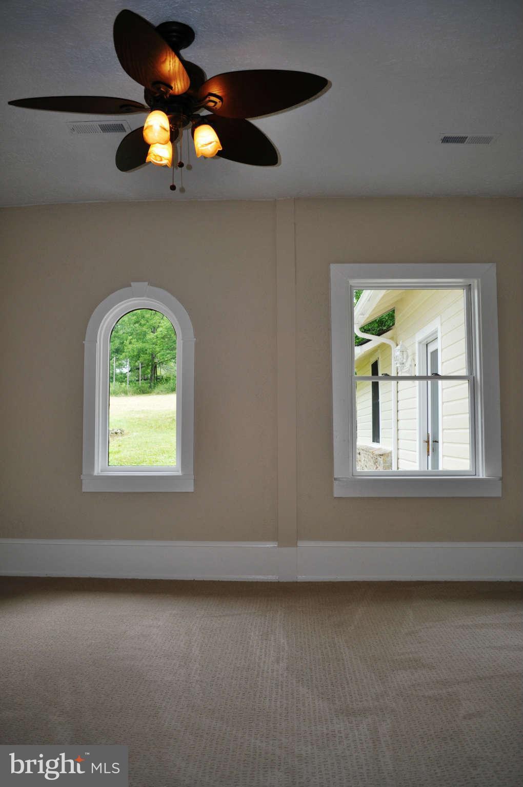 22927 Foxcroft Road Middleburg, VA 20117 - Photo 9 of 30 Bedroom