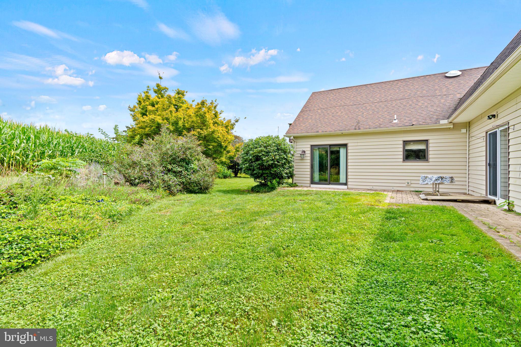 170 Sunset Road Oxford, PA 19363 - Photo 49 of 70 a house view with a garden space