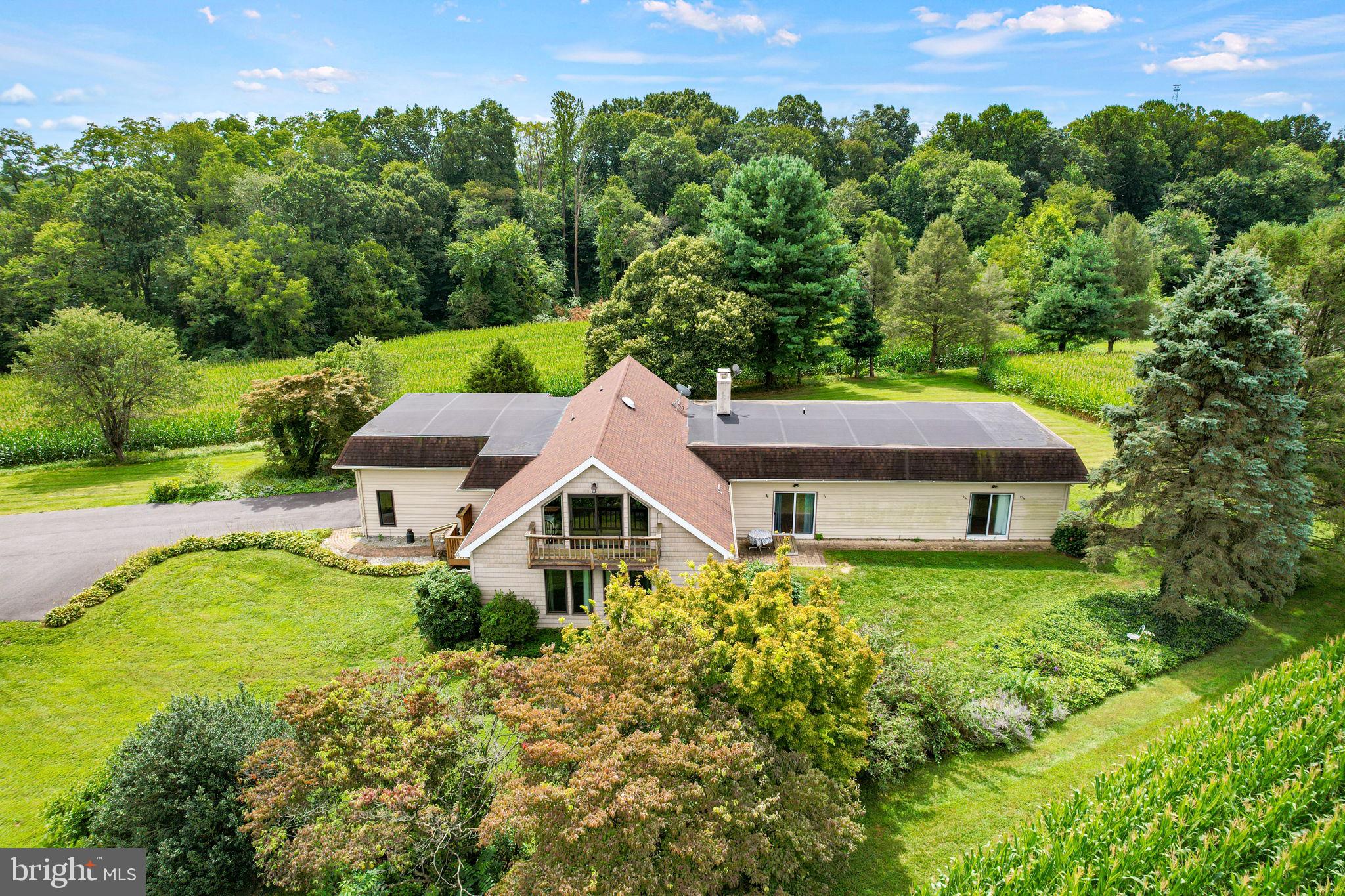 170 Sunset Road Oxford, PA 19363 - Photo 68 of 70 an aerial view of a house with yard and outdoor seating
