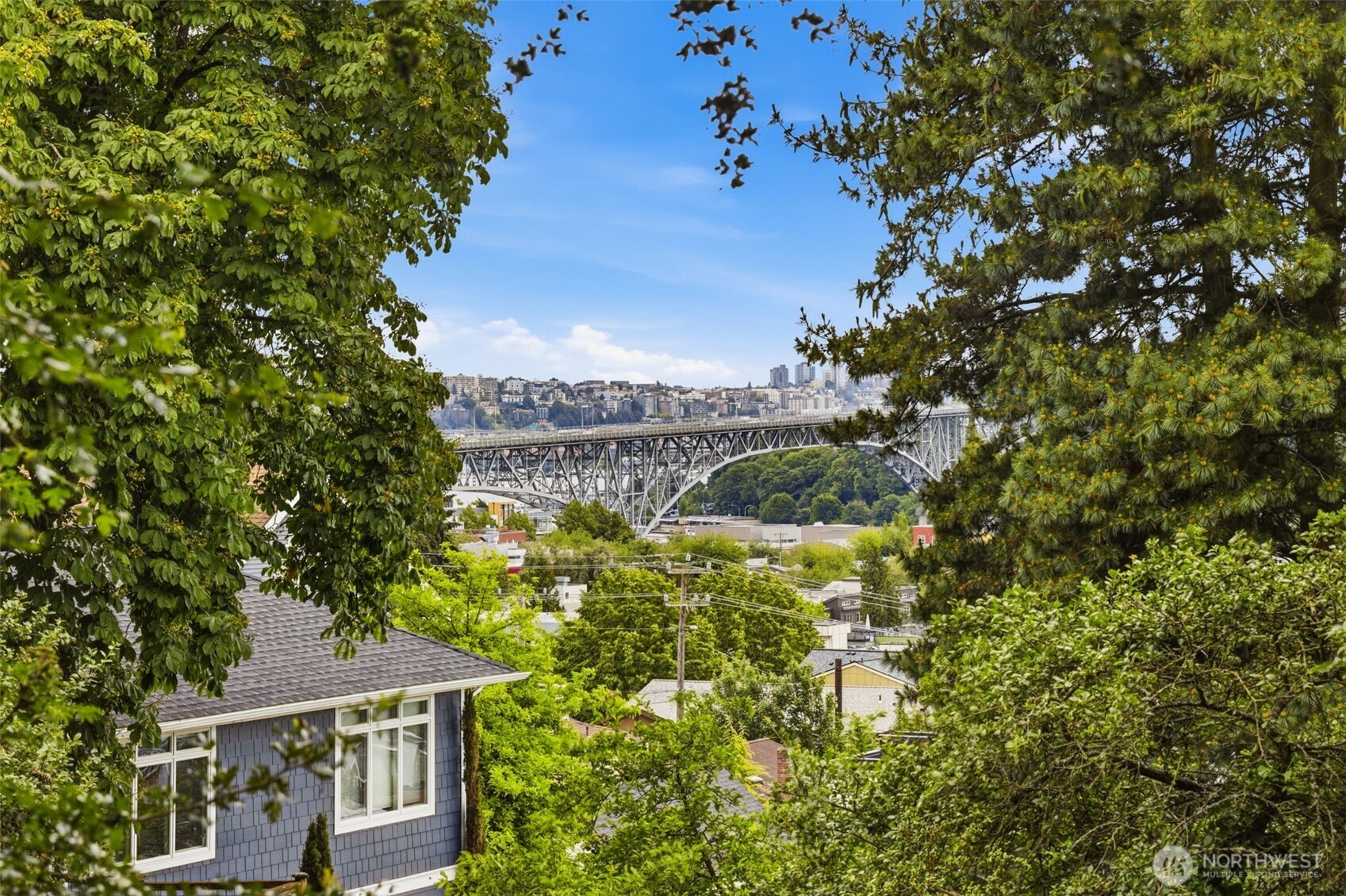 421 North 40th Street Seattle, WA 98103 - Photo 14 of 40