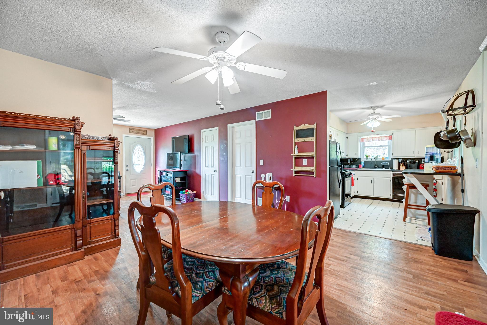 2145 Esbenshade Road York, PA 17408 - Photo 8 of 33