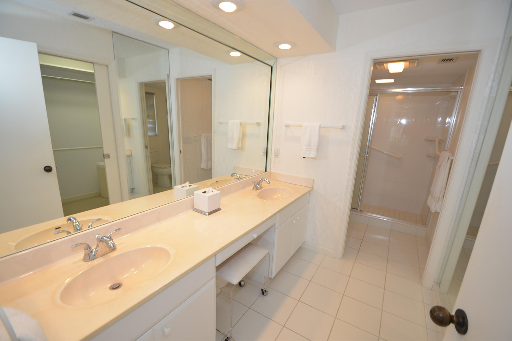 20475 Linksview Drive Boca Raton, FL 33434 - Photo 19 of 67 DSC_5373