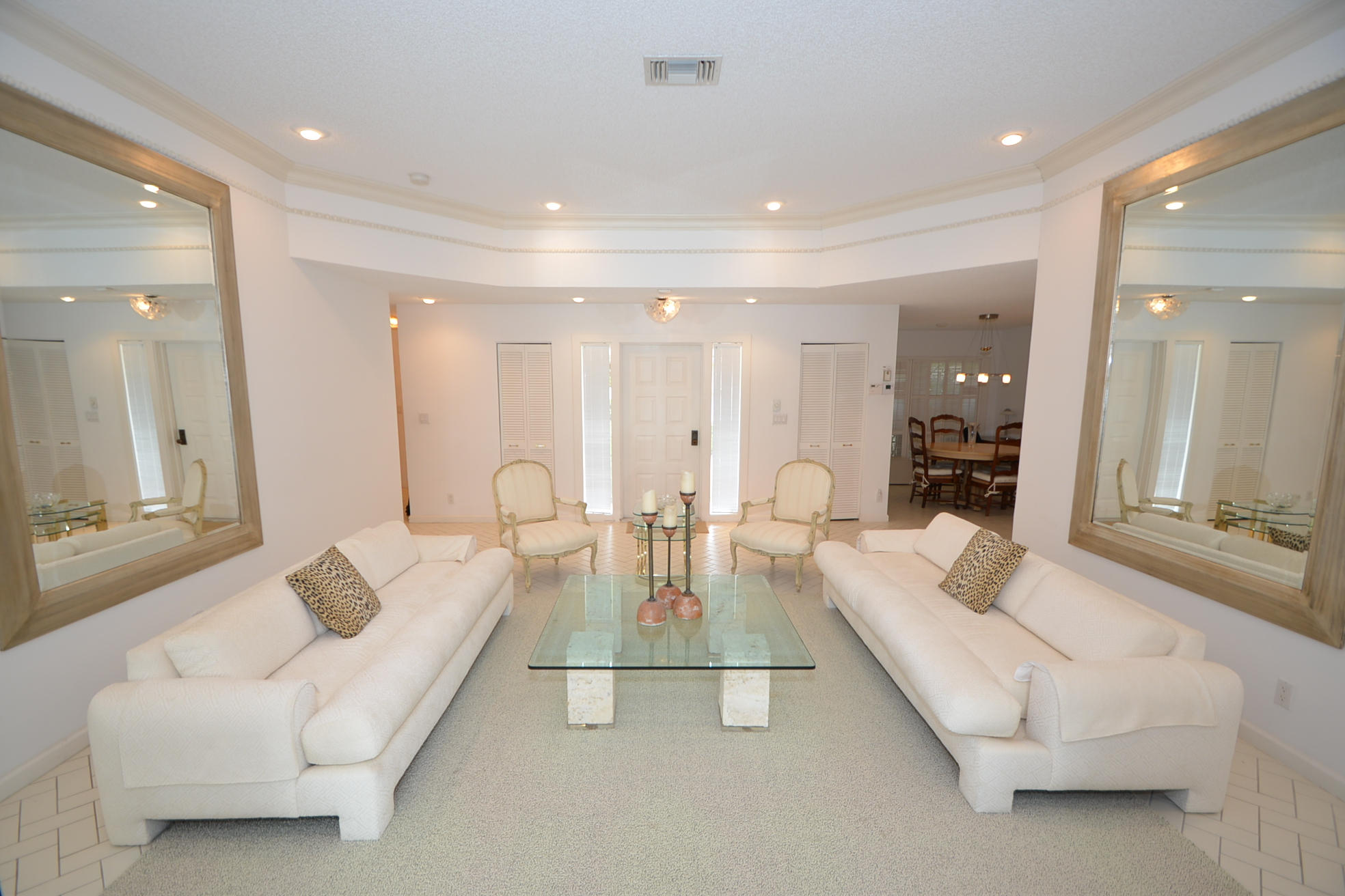 20475 Linksview Drive Boca Raton, FL 33434 - Photo 8 of 67 DSC_5355
