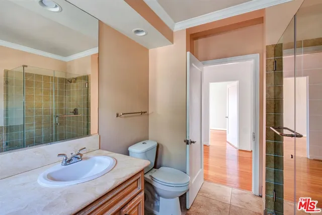 $5,500 | 458 Smithwood Drive, Beverly Hills, CA 90212