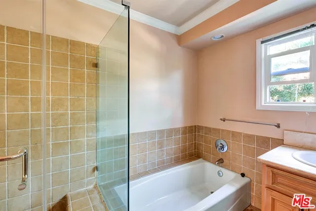 $5,500 | 458 Smithwood Drive, Beverly Hills, CA 90212