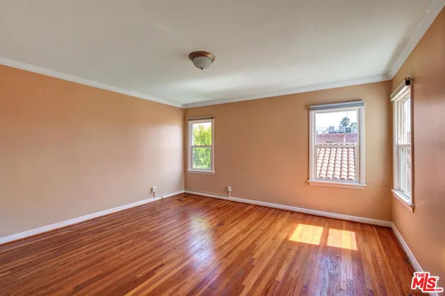 $5,500 | 458 Smithwood Drive, Beverly Hills, CA 90212