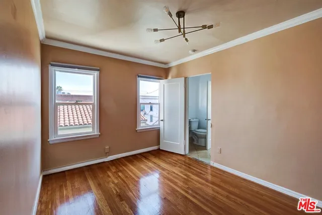 $5,500 | 458 Smithwood Drive, Beverly Hills, CA 90212