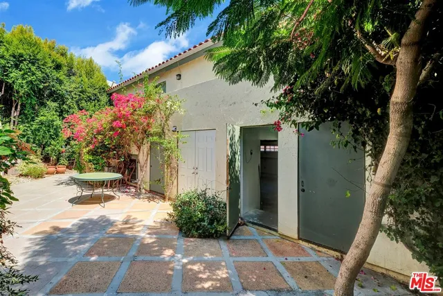 $5,500 | 458 Smithwood Drive, Beverly Hills, CA 90212